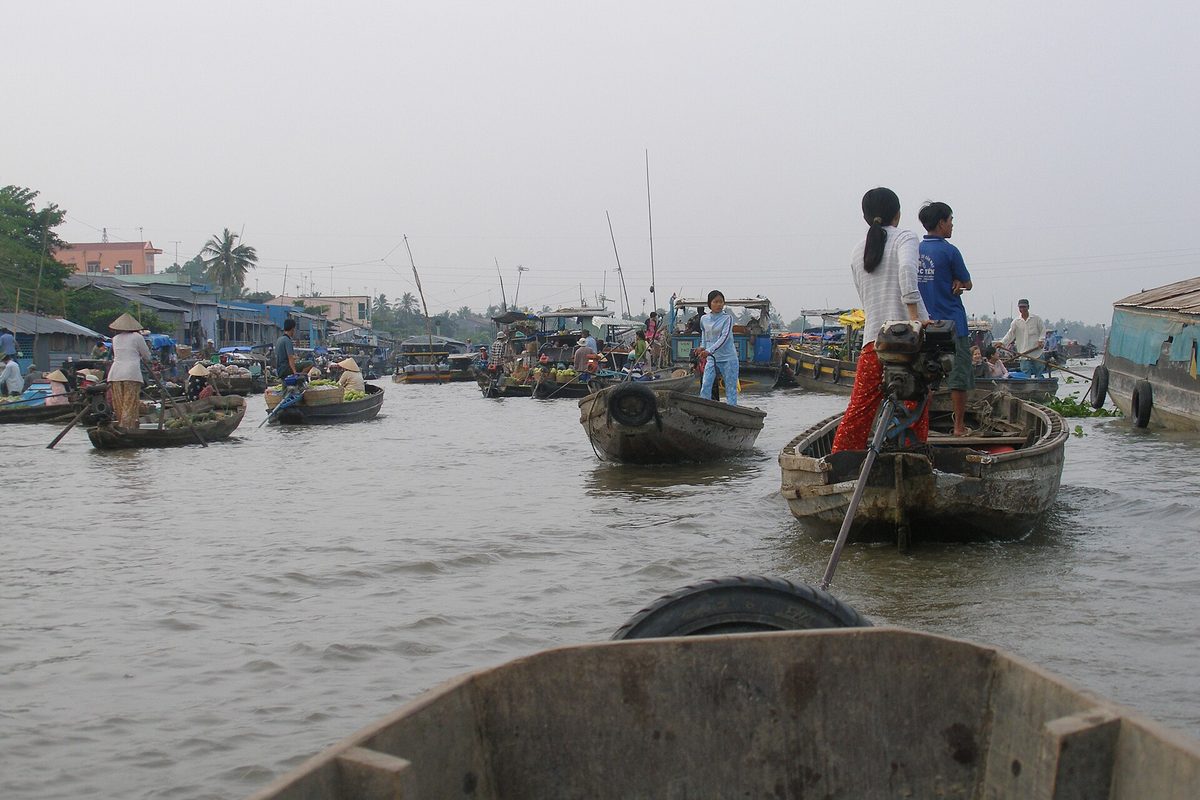 Mekong Delta floating market Can Tho Vietnam homestay — IMPT eco-stays